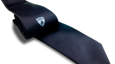 Lamborghini Store cravate bleue