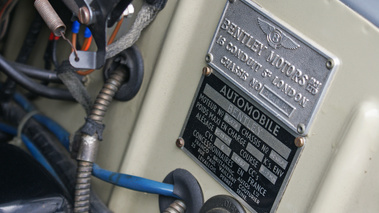 Bentley Continental S1 gris Anvers plaque moteur