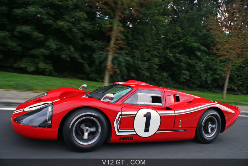 ford gto 2010. Ford-GT40-MkIV-rouge-profil-