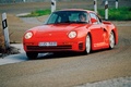 Porsche 959 Rouge 3/4 avant gauche dynamique 