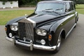 Rolls Royce Phantom VI noire 3/4 avant gauche