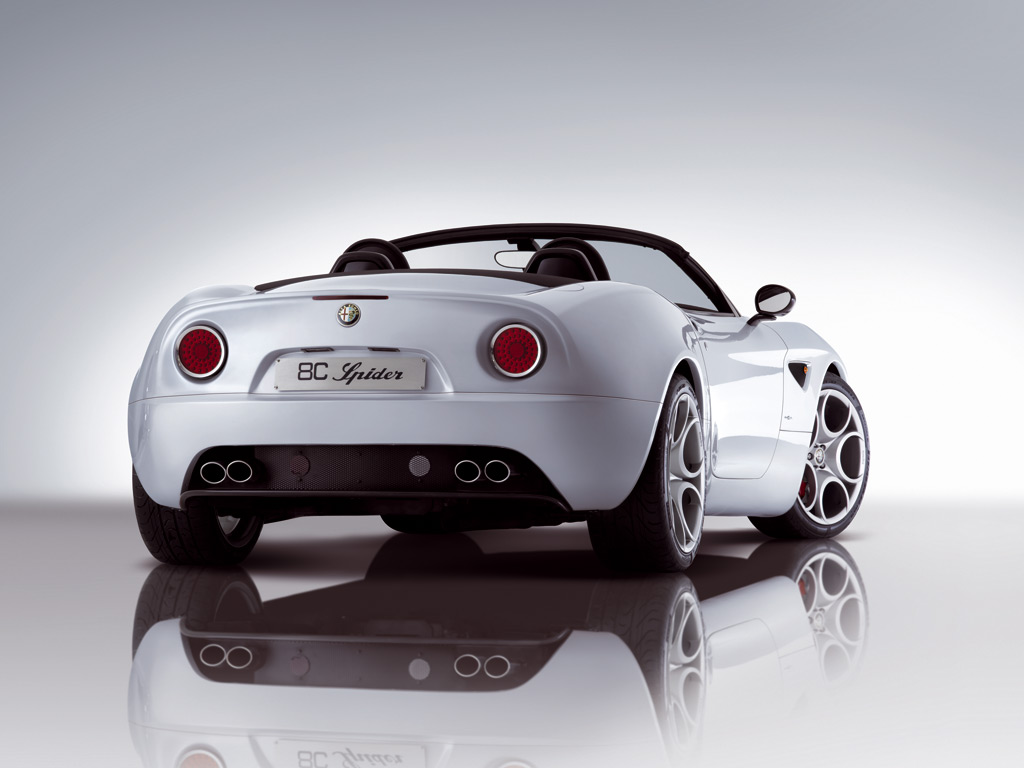 Alpha-Romeo-8C-Competizione- Alpha-Romeo-8C-Competizione-