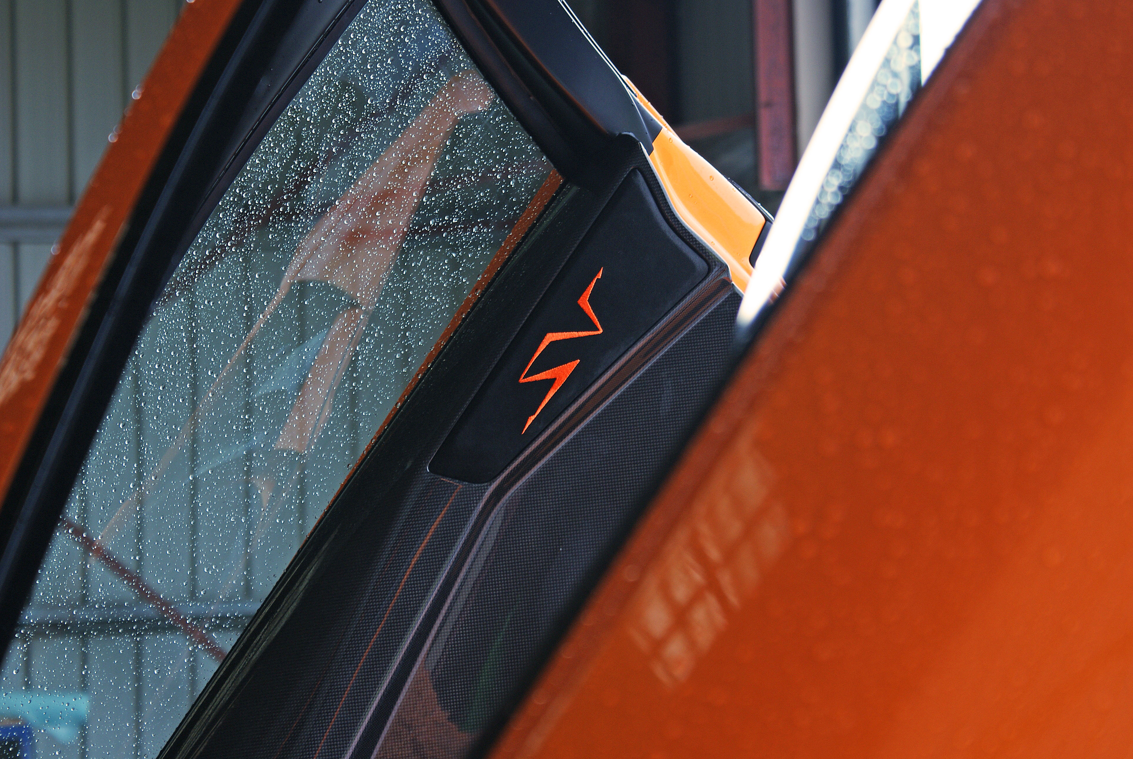 Lamborghini-Murcielago-LP670-4