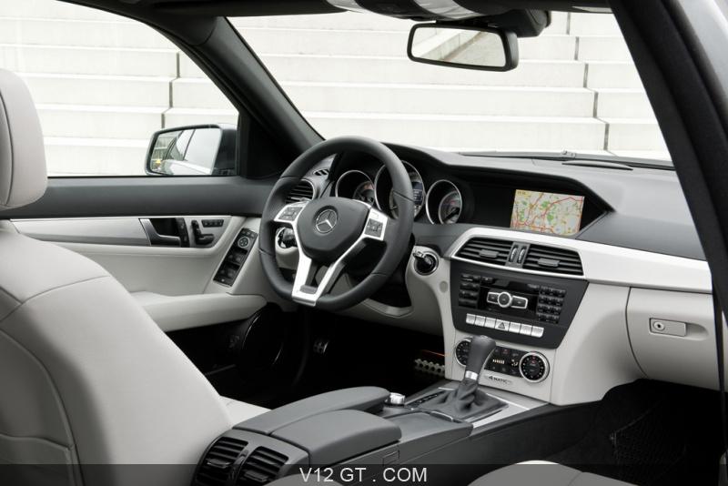 Tableau de bord mercedes classe a