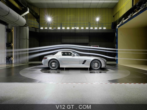 Mercedes-SLS-AMG-gris-soufflerie-profil_gallery-full.jpg