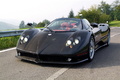 Pagani Zonda F Roadster noir 3-4 dynamique