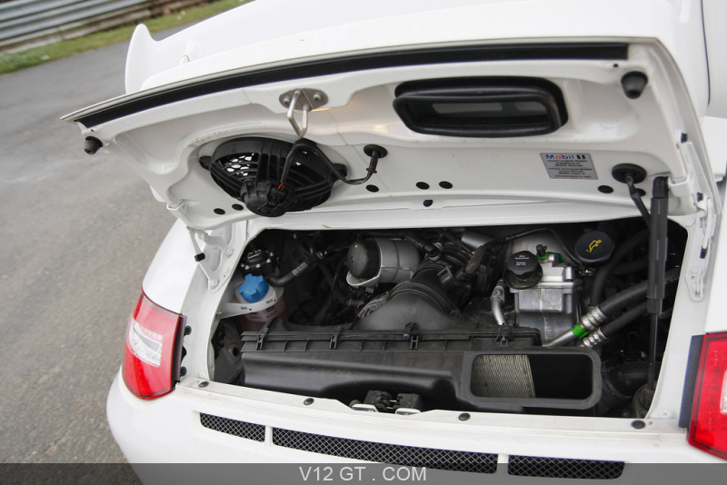Résultat de recherche d'images pour "moteur 997 3.8 GT3"