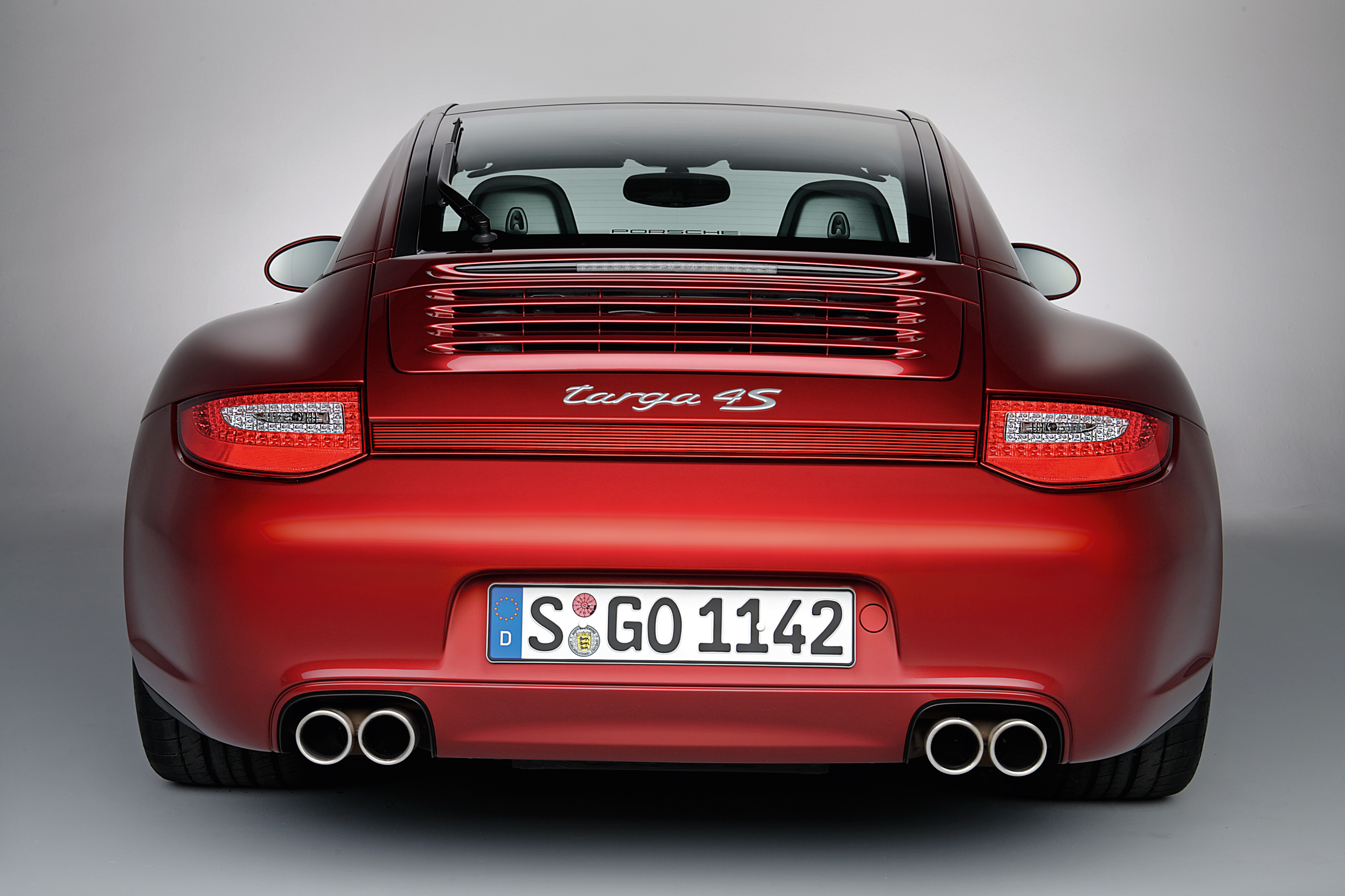 Porsche-997-Targa-4S-MkII-rouge-face-arr