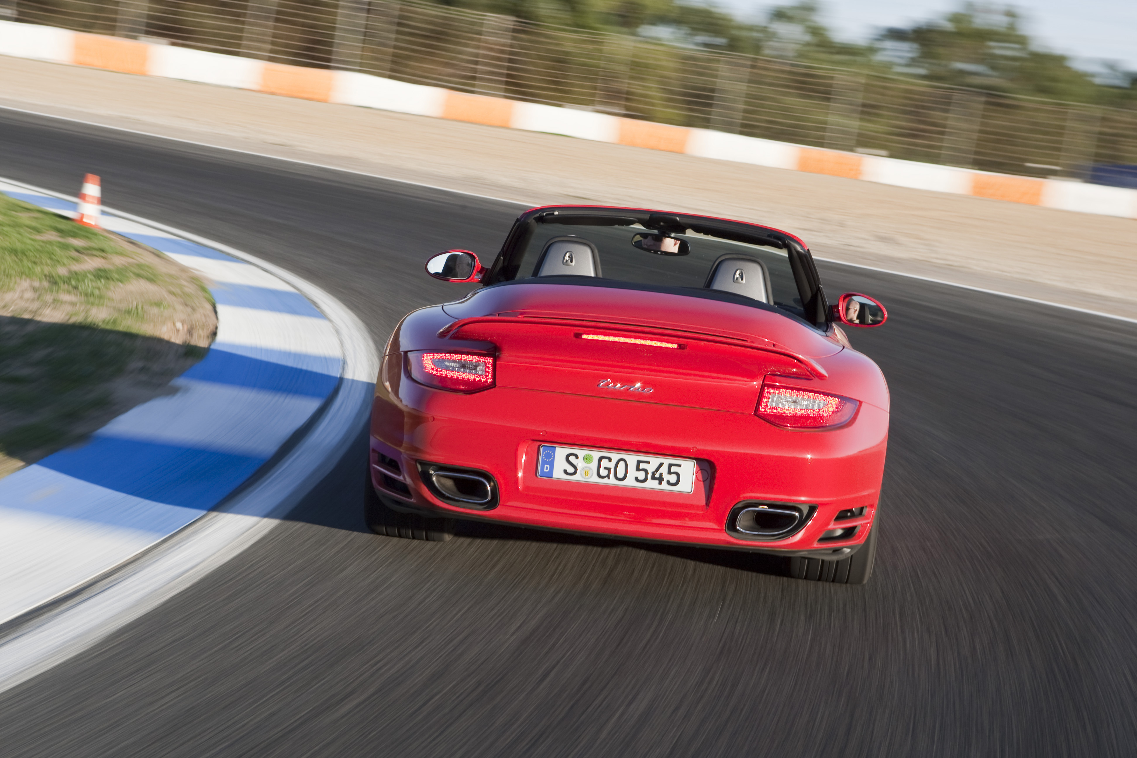 Porsche-997-Turbo-Cabriolet-