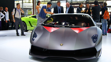 Mondial de l'Automobile Paris 2010 - Lamborghini Sesto Elemento carbone face avant