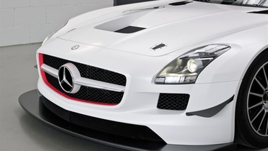 Mercedes SLS GT3 6