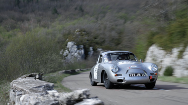 Tour Auto 2012 - Porsche 356 gris 3/4 avant droit filé