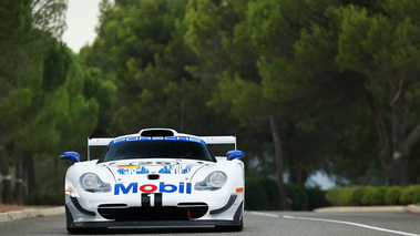 Roulage circuit Paul Ricard HTTT - Le Castellet - Porsche 911 GT1 Evolution blanc face avant 3