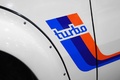 BMW 2002 Turbo blanc logo aile avant