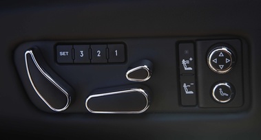 Bentley Continental GTC 2011 bleu commandes siège