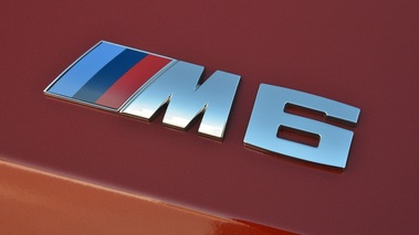 BMW M6 orange logo M6