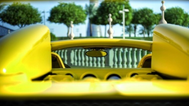 Bugatti Veyron Grand Sport - noire/jaune - détail 2