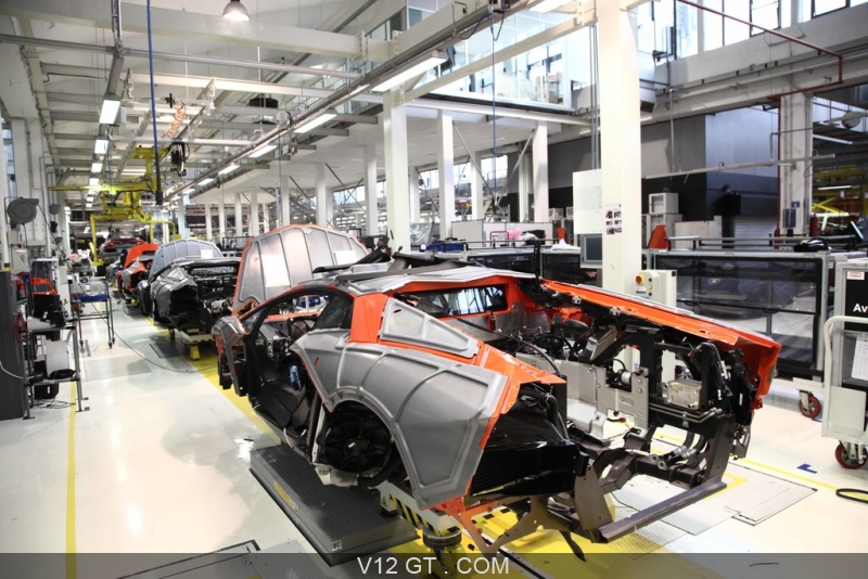 Usine Lamborghini Cha 238 Ne De Montage Aventador 5