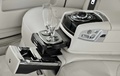 Rolls Royce Ghost EWB gris console centrale arrière