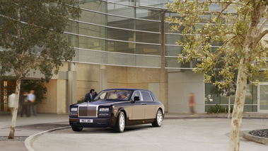 Rolls-Royce Phantom Series II - 3/4 avant gauche
