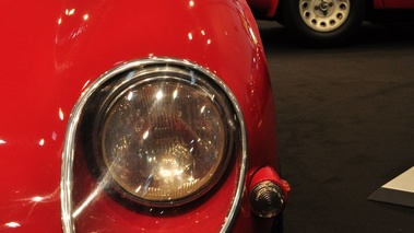 Alfa Giulia TZ rouge détail face