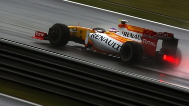 Renault 2009 Grosjean profil