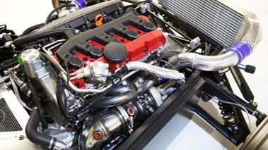 Donkervoort D8 GTO - grise - moteur