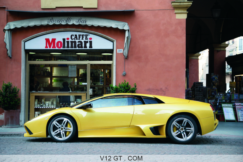 Lamborghini-Murcielago-LP640-jaune-profi