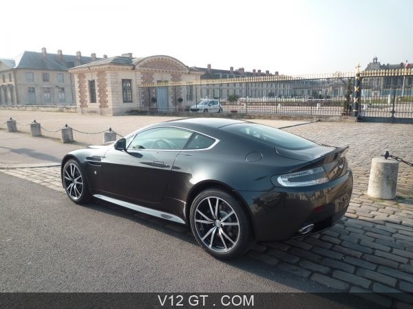 Aston Martin V8 Vantage S Sp10 2013 Petites Annonces