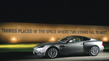 Aston Martin Meets Art Vanquish maxime de nuit 
