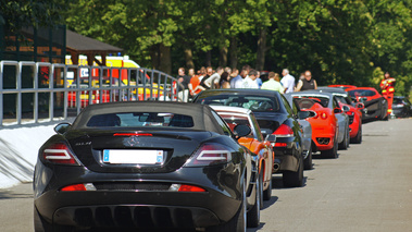 1er GT Prestige Montlhéry - pit lane circuit routier