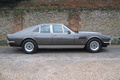 Aston Martin Lagonda Series 1 profil