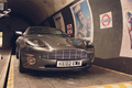 Aston Martin V12 Vanquish Station de métro Londres Die Another Day James Bond