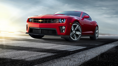 Chevy Camaro ZL1 - rouge - avant gauche