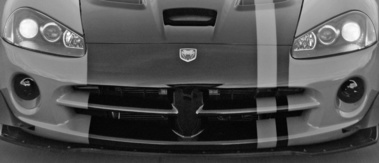 Dodge Viper - Face avant N/B