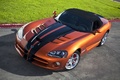 Dodge Viper SRT-10 2010 - orange - 3/4 avant gauche