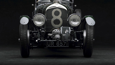 Exposition Ralph Lauren - Bentley Blower vert face avant