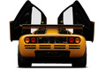 Exposition Ralph Lauren - McLaren F1 GTR LM jaune face arrière portes ouvertes