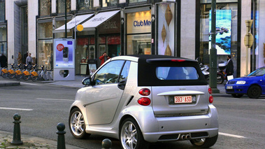 FàF Smart-iQ - Smart, dynamique, 3/4 arrière gauche