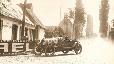 Fernand Bachmann en voiture Photo Historique en course