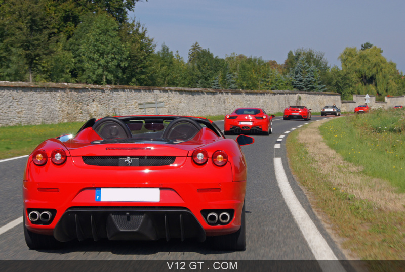 KB RossoCorsa IV - Ferrari F430 Spider rouge face arrière travelling ...