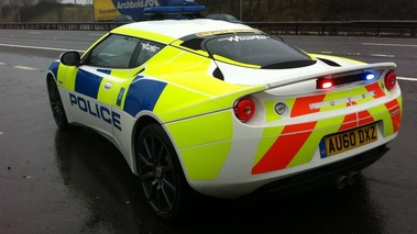 Lotus Evora police 3/4 arrière