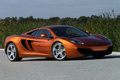 Mc Laren MP4-12C - orange - 3/4 avant droit