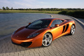 McLaren MP4-12C - orange - 3/4 avant gauche