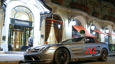 Mercedes McLaren SLR 722s Roadster gris 3/4 avant gauche - Plaza Athénée