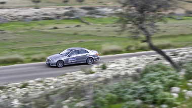 Michelin Pilot Sport 3 - Mercedes E63 AMG profil, dans la nature