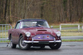 Montlhéry le 27.03.10 - Aston Martin DB4 Volante bordeau 3/4 avant droit