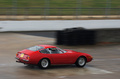 Montlhéry le 27.03.10 - Ferrari 365 GTB/4 Daytona rouge 3/4 arrière droit filé