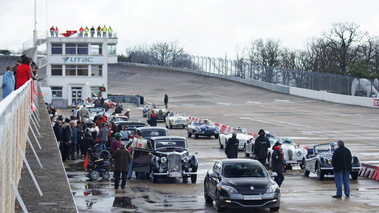 Montlhéry le 27.03.10 - pit lane anciennes 2