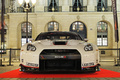 Nissan GTR GT1 blanc face avant